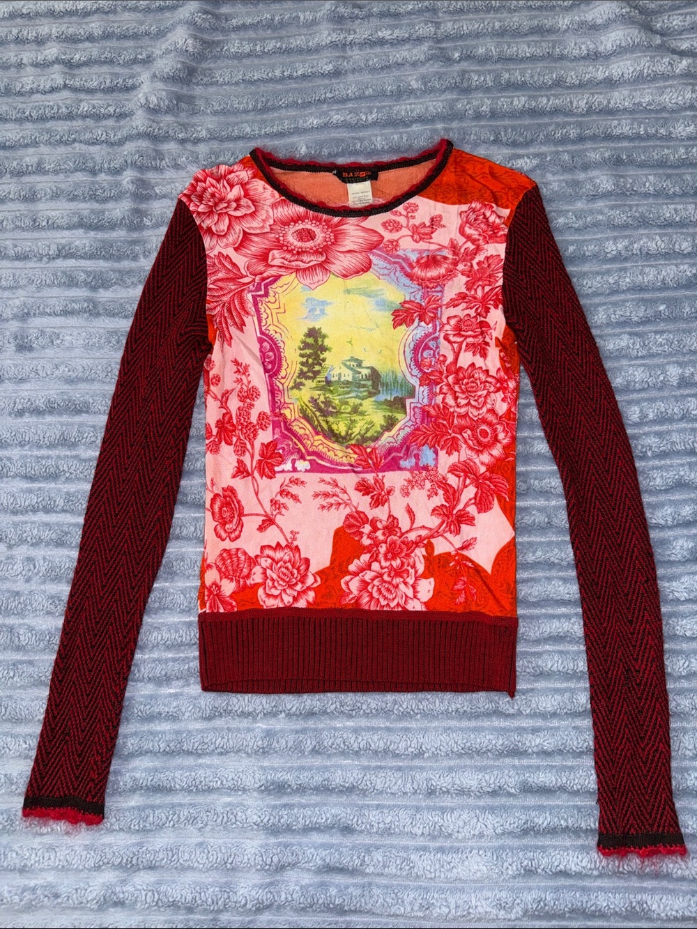 Vintage Y2K Bazar de Christian Lacroix Landscape Floral Graphic Knit Top
